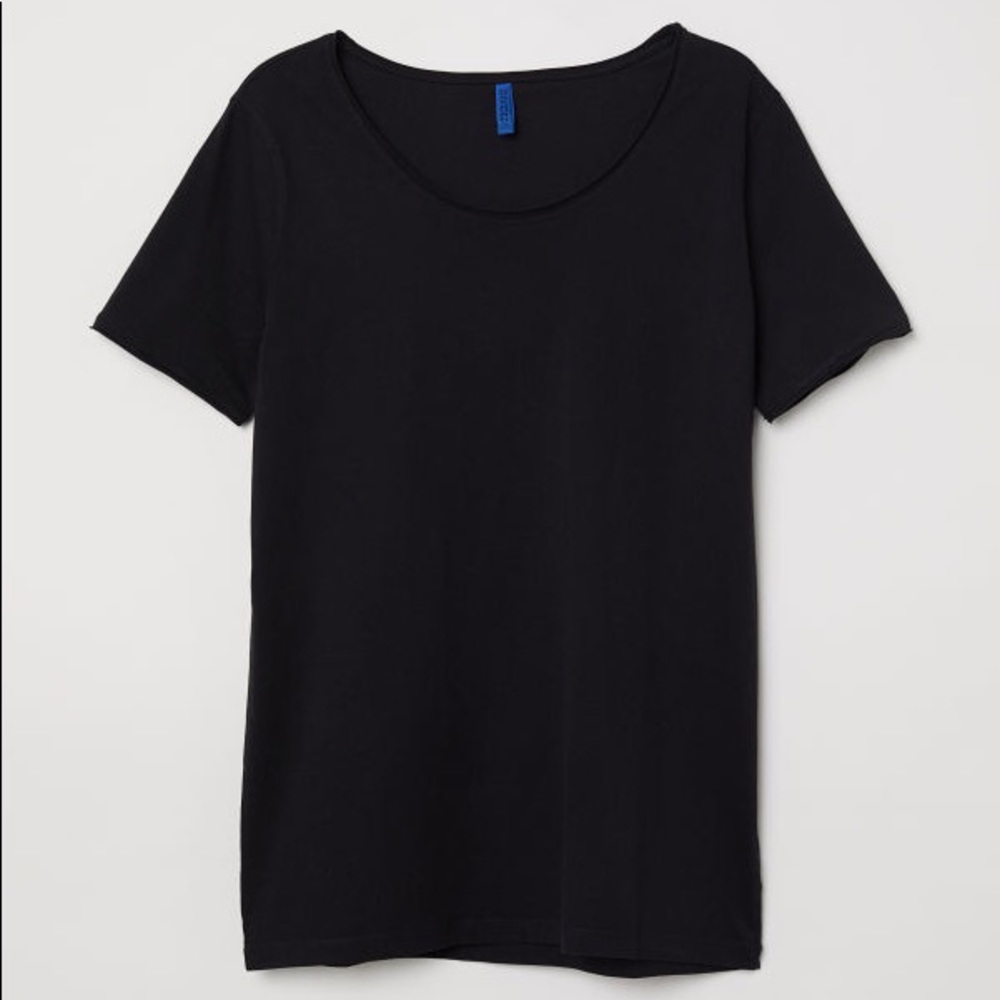 Never worn H&M Men’s Black Raw Edged T-shirt